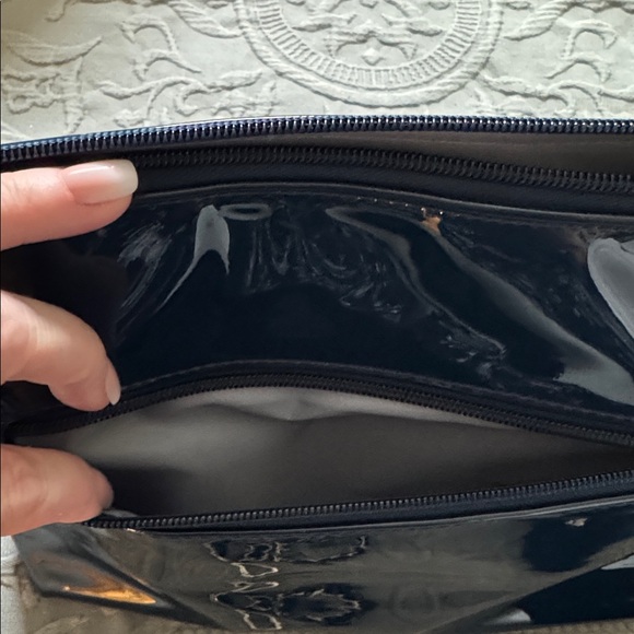 NWOT IHKWIP The Sensational Chain Shoulder Bag W/ Crossbody Strap — Patent Navy - Picture 10 of 12